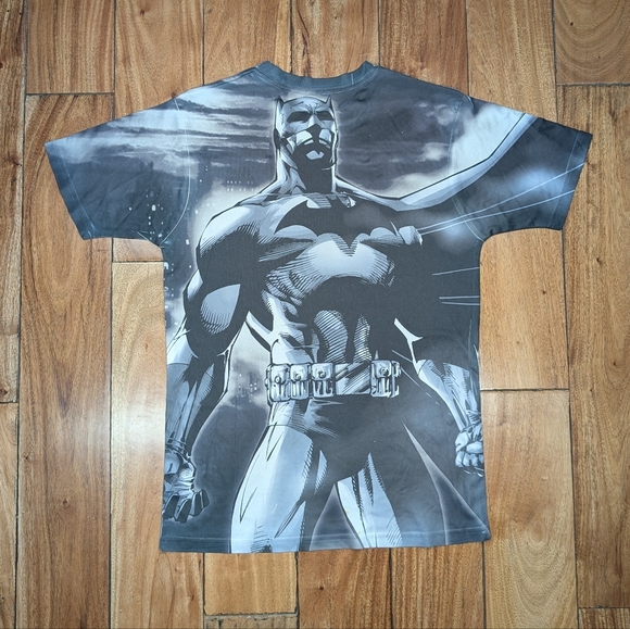 Batman AOP T-shirt (S) - Picture 2 of 7